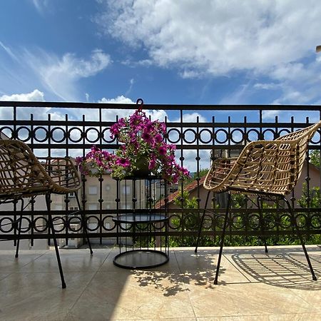 Apartman Tara Tivat Exterior foto