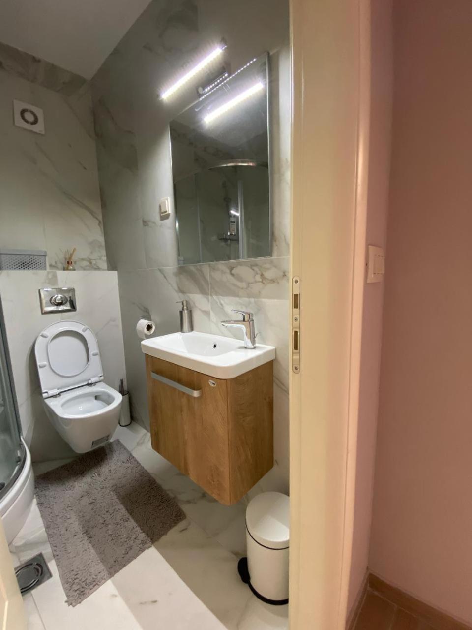 Apartman Tara Tivat Exterior foto